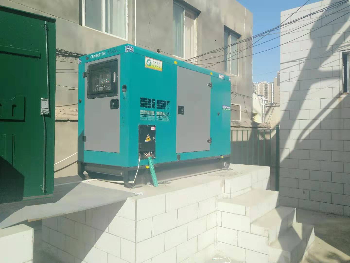 甘肅(su)發電機廠家(jiā)