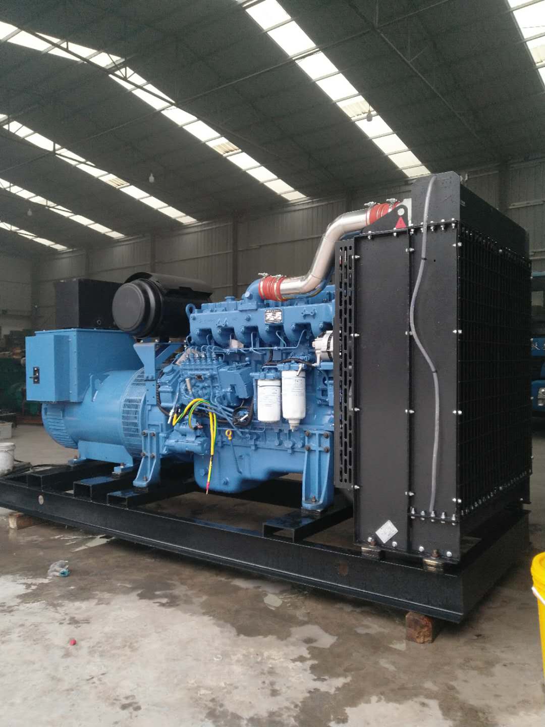 蘭(lan)州300kw柴油(you)發電機(ji)組