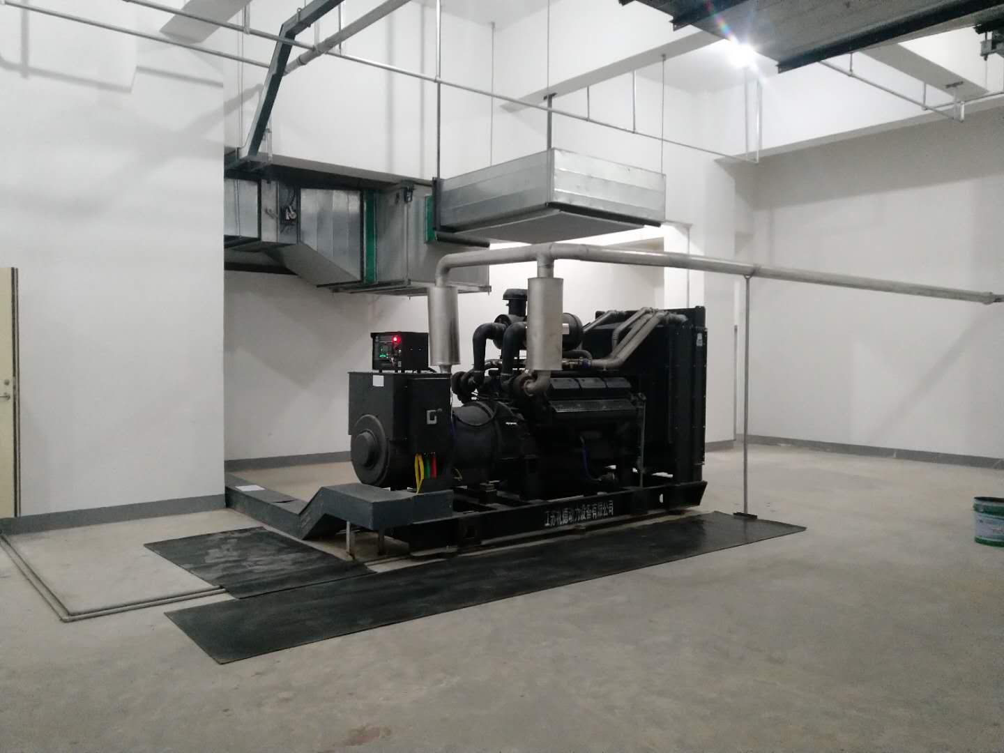 康明斯(si)發電機價格(ge)