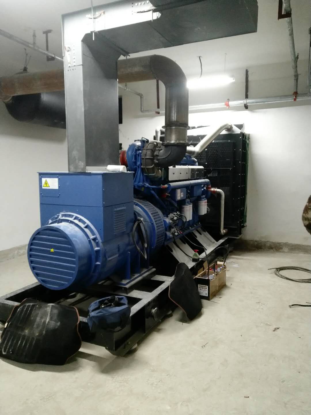 蘭州(zhou)發電機(ji)價格 蘭州發(fā)電機價(jià)格